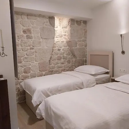 Apartman Divna *